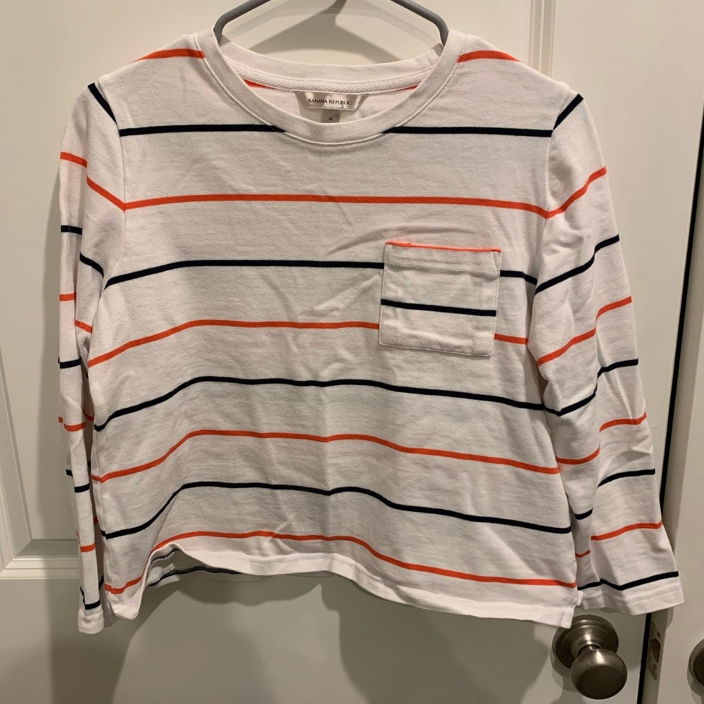 Banana Republic cropped LS top